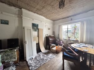 Dining Room- click for photo gallery